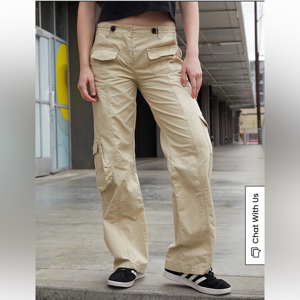 Brandy Melville John Galt Beige Kim Cargo Pants